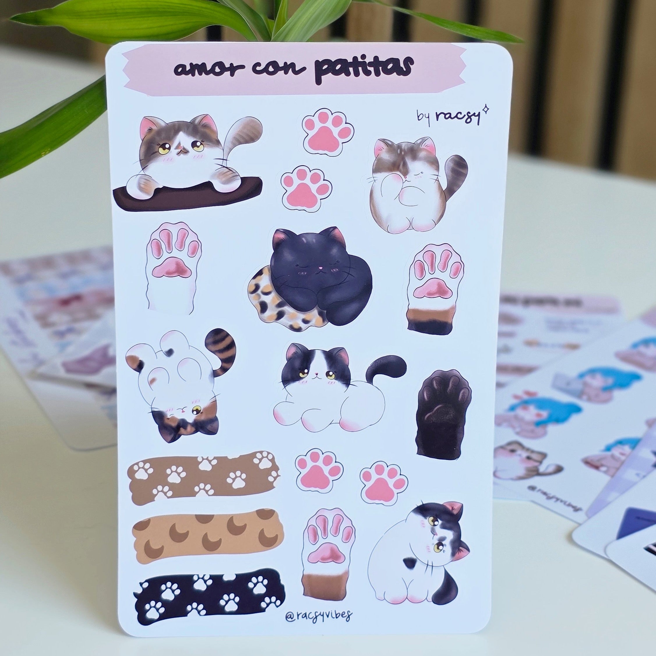 Hojita de stickers Amor con patitas